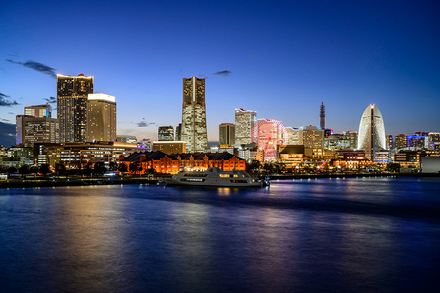 横浜港大さん橋国際客船ターミナル：3