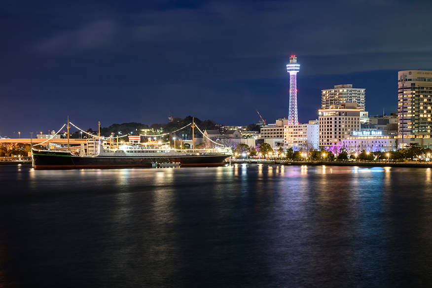 横浜港大さん橋国際客船ターミナル：4